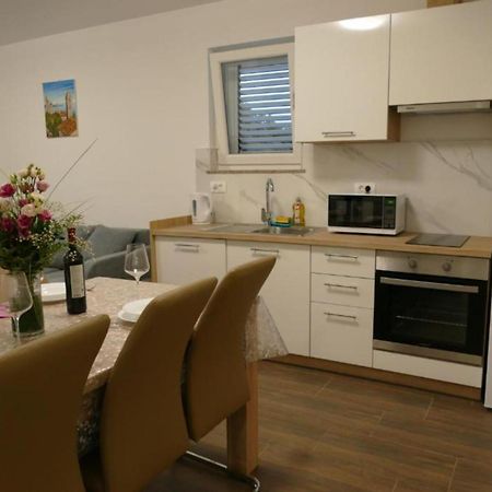 Apartmani Sabbioso Lopar Luaran gambar